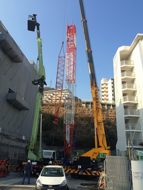 今日の作業状況 ９０ｔ吊クローラークレーン解体搬出作業